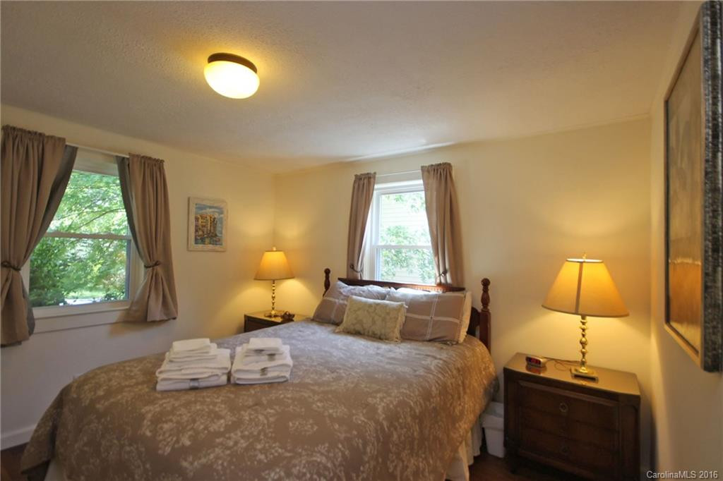 164 Lakeside Drive - Photo 4
