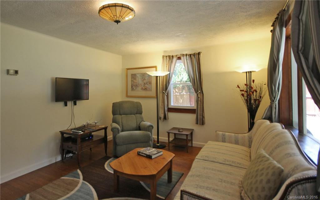 164 Lakeside Drive - Photo 8