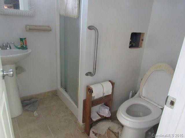 92 Boone Street - Photo 16