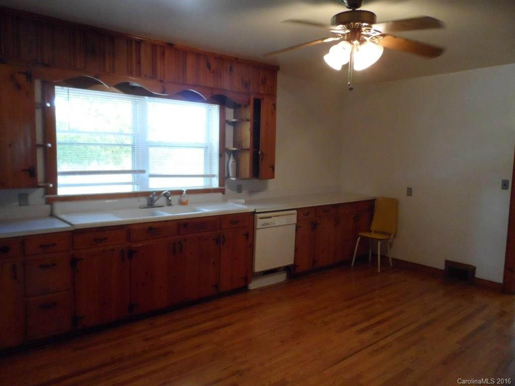 4404 N 226 Highway - Photo 7