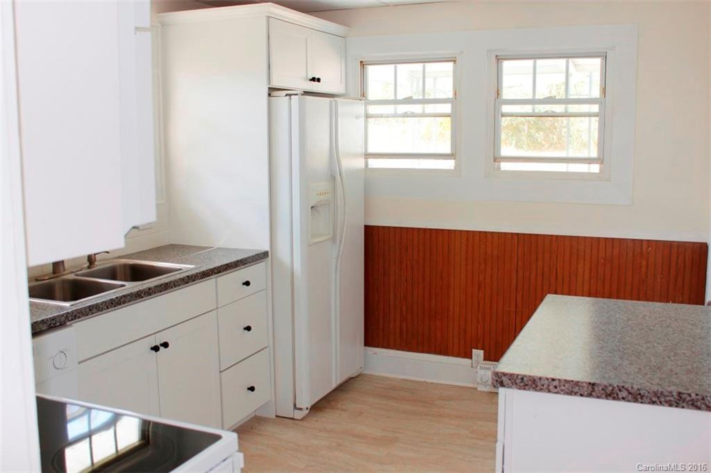 112 Beverly Avenue #7-11 - Photo 14