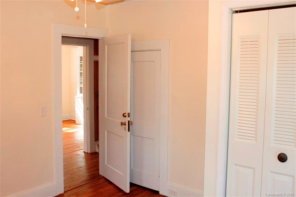 112 Beverly Avenue #7-11 - Photo 16
