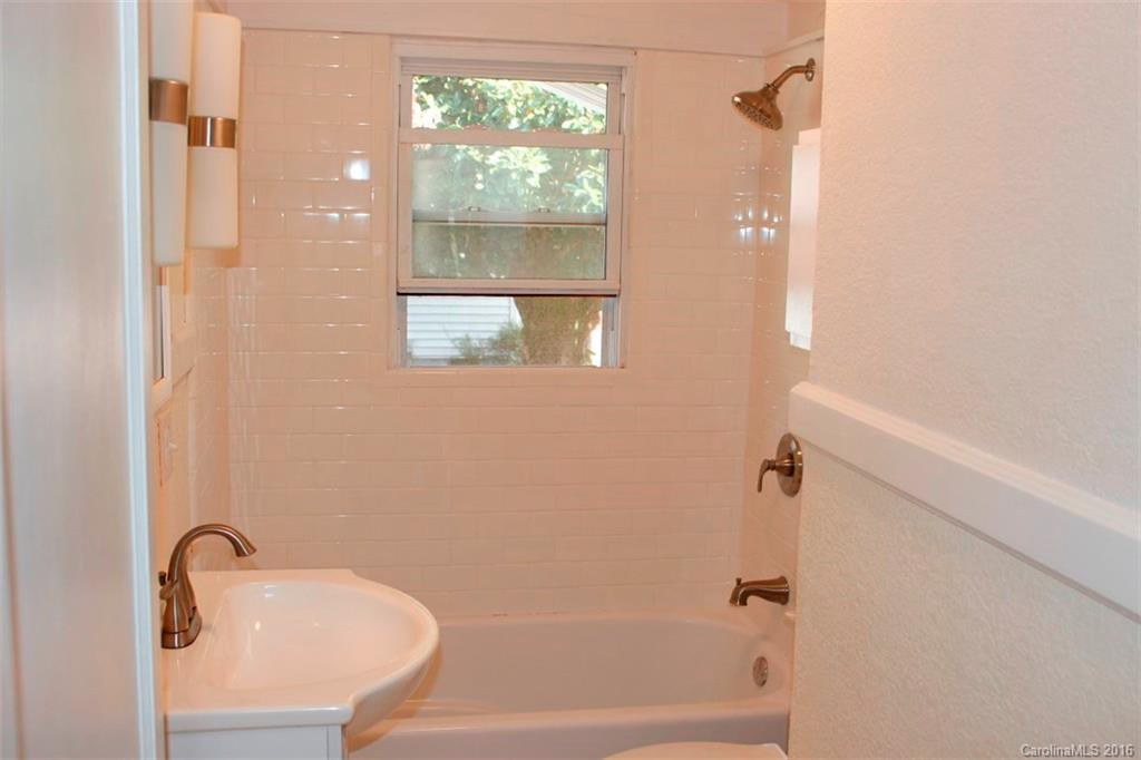 112 Beverly Avenue #7-11 - Photo 19