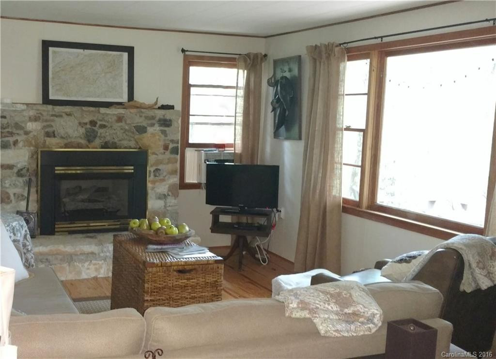 320 Wolf Ridge Road - Photo 6