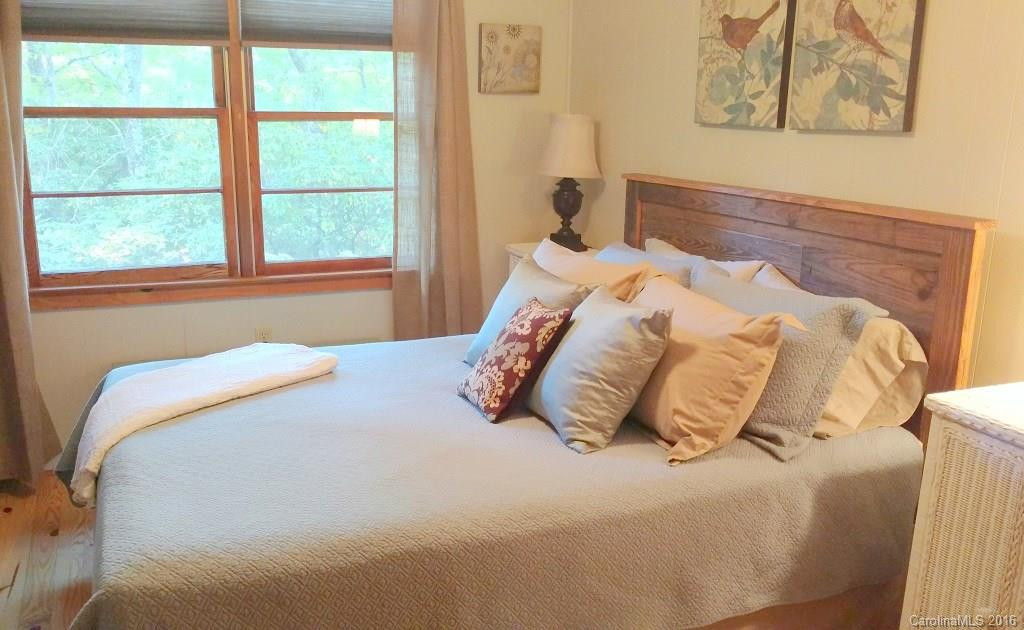 320 Wolf Ridge Road - Photo 8
