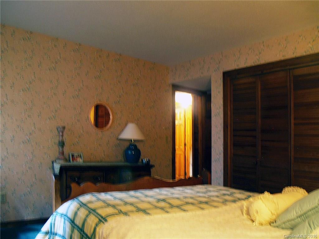 3 Toxaway Falls Drive #3 - Photo 16
