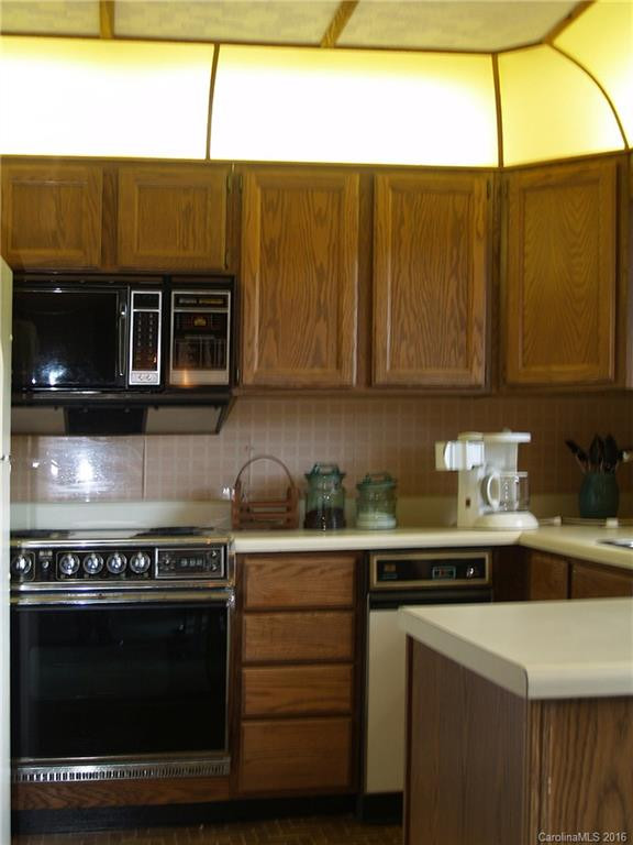 3 Toxaway Falls Drive #3 - Photo 9