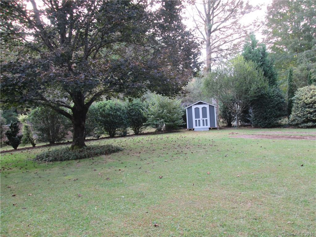 709 Shadywood Lane #33 - Photo 24