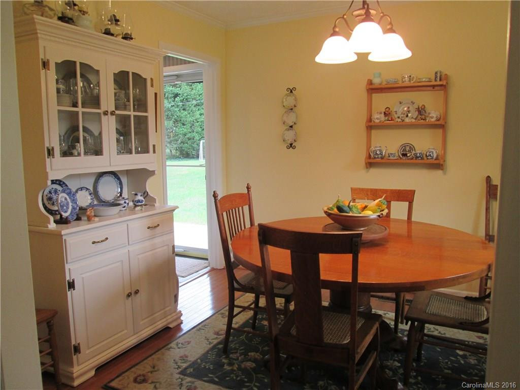 709 Shadywood Lane #33 - Photo 7