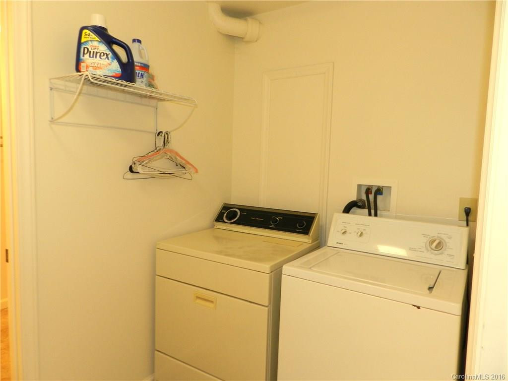 28 Birchwood Lane - Photo 18