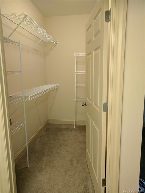 1564 Country Club Drive #302B - Photo 14