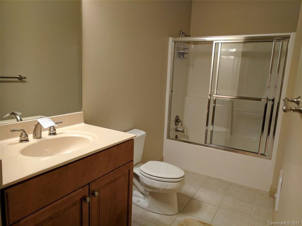 1564 Country Club Drive #302B - Photo 17