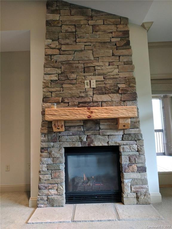 1564 Country Club Drive #302B - Photo 3