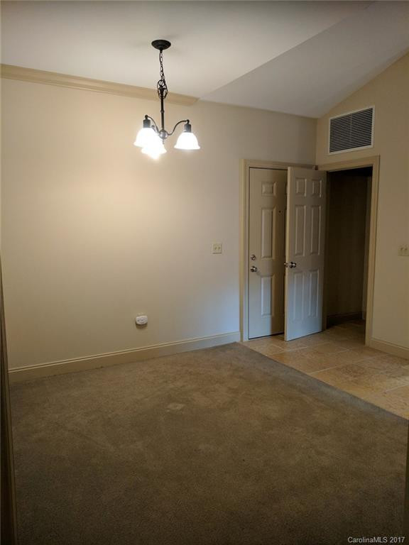 1564 Country Club Drive #302B - Photo 6