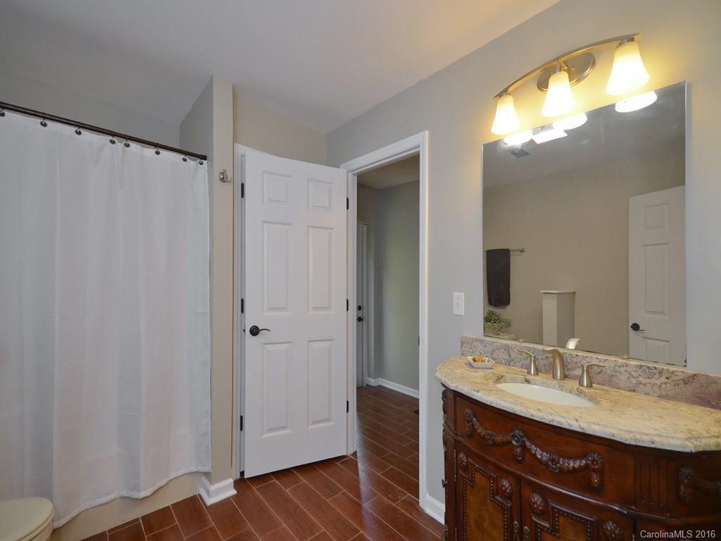 47 Redwood Road - Photo 22
