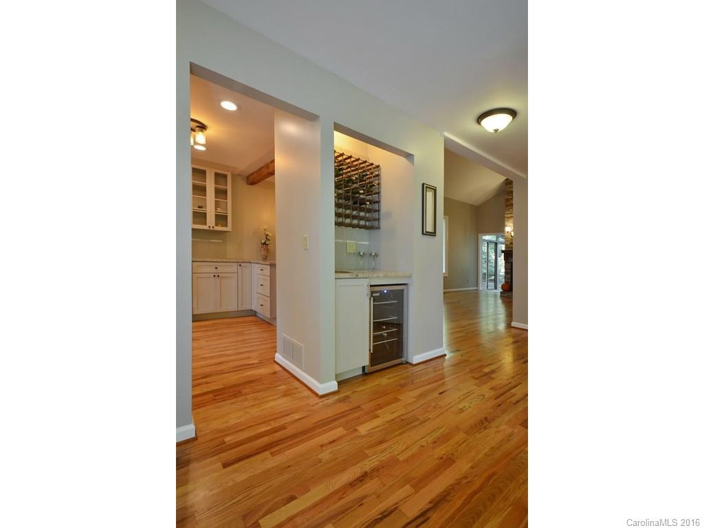 47 Redwood Road - Photo 5