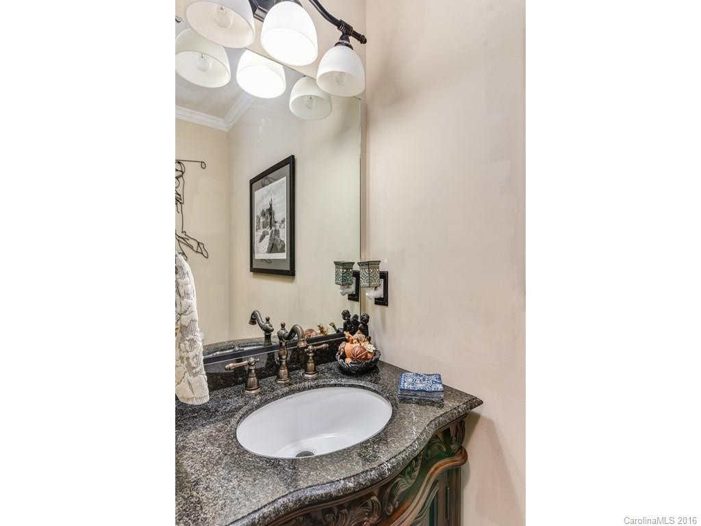 22 Summit Avenue - Photo 11
