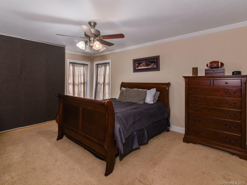 22 Summit Avenue - Photo 15