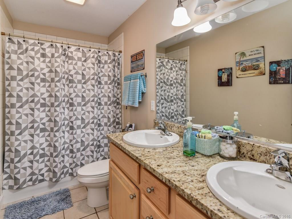 22 Summit Avenue - Photo 16