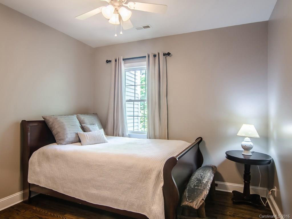 921 Woodvine Road - Photo 17