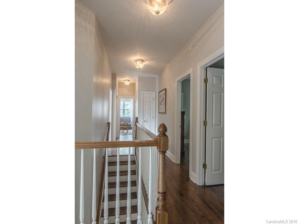 921 Woodvine Road - Photo 21