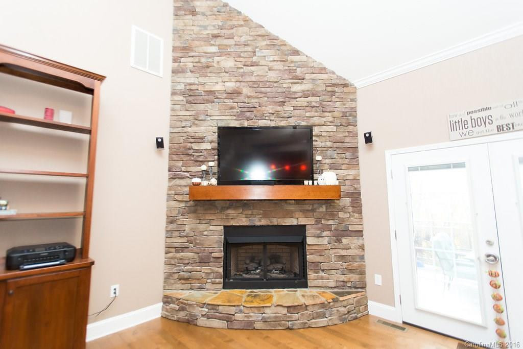 94 High Meadow Drive - Photo 6