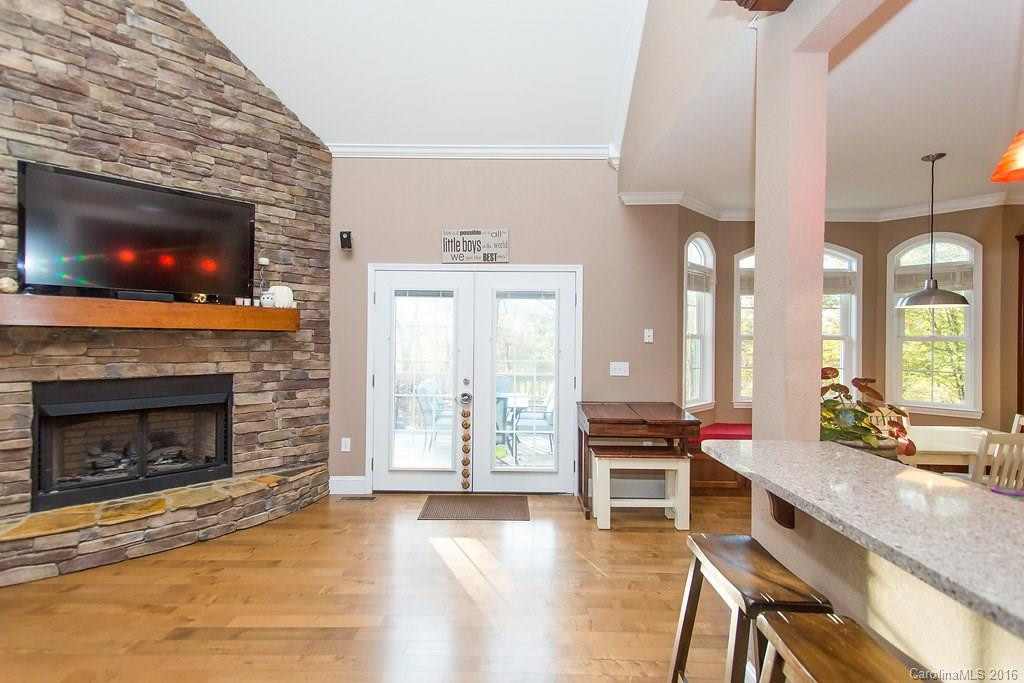 94 High Meadow Drive - Photo 10