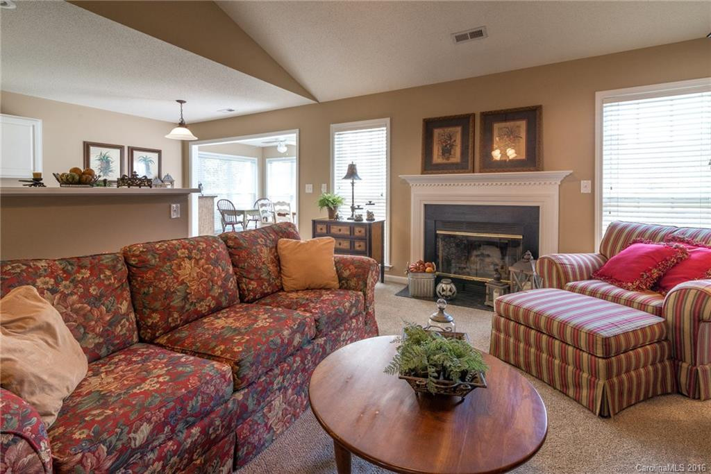 20 Sunberry Trail - Photo 7