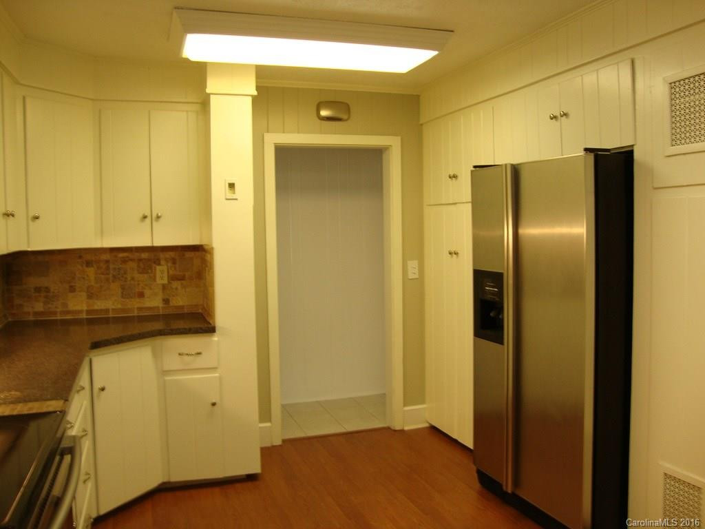 513 Higate Road - Photo 10