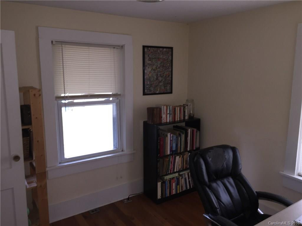 17 Shelburne Drive - Photo 4
