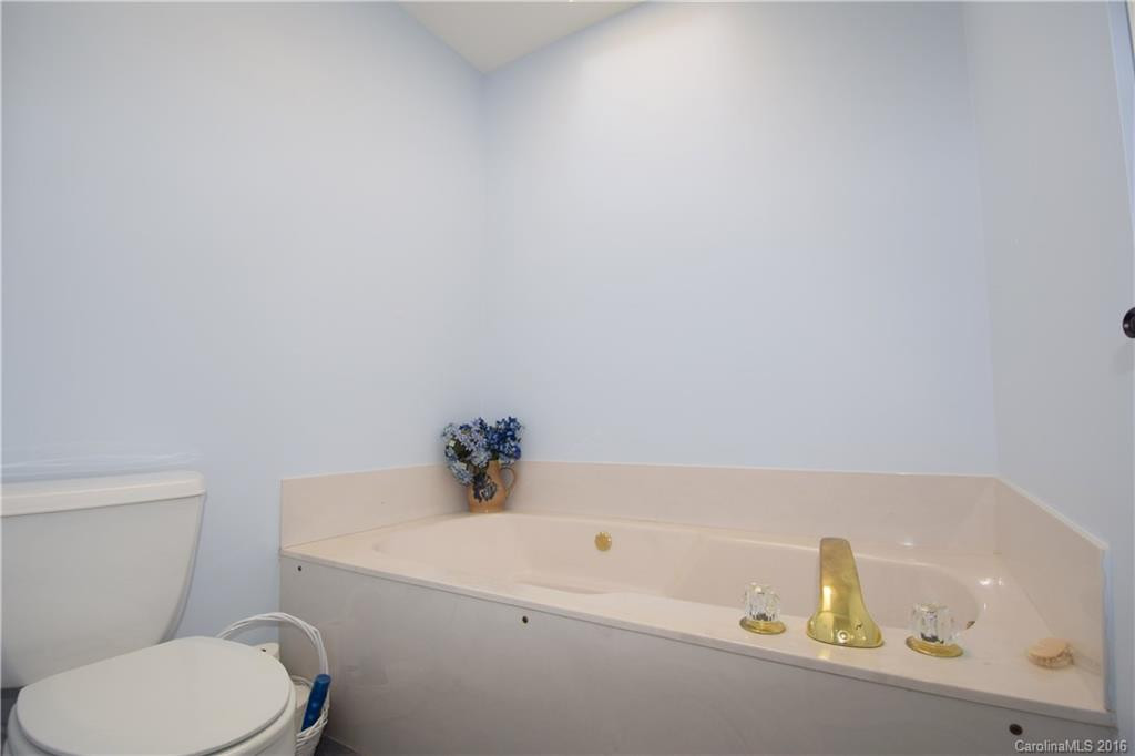473 Country Road - Photo 11