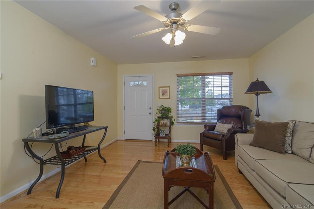 111 Thea Lane #111 - Photo 5