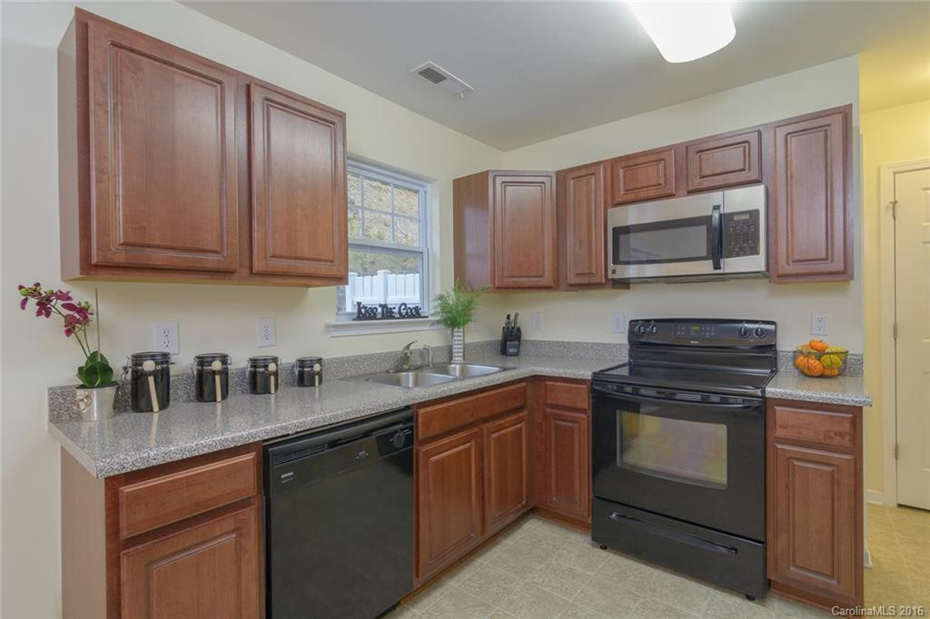 111 Thea Lane #111 - Photo 7