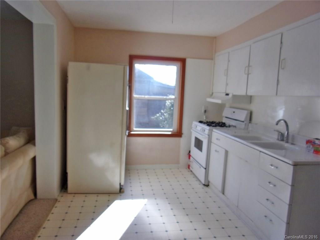 435 Whitmire Street #10 - Photo 5