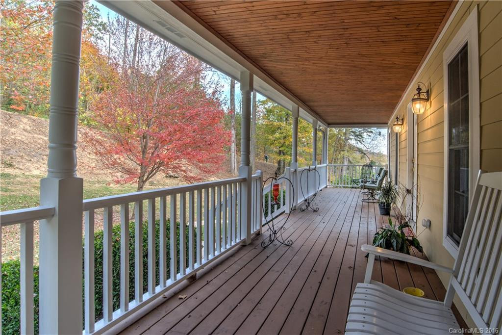 55 Squires Lane - Photo 3