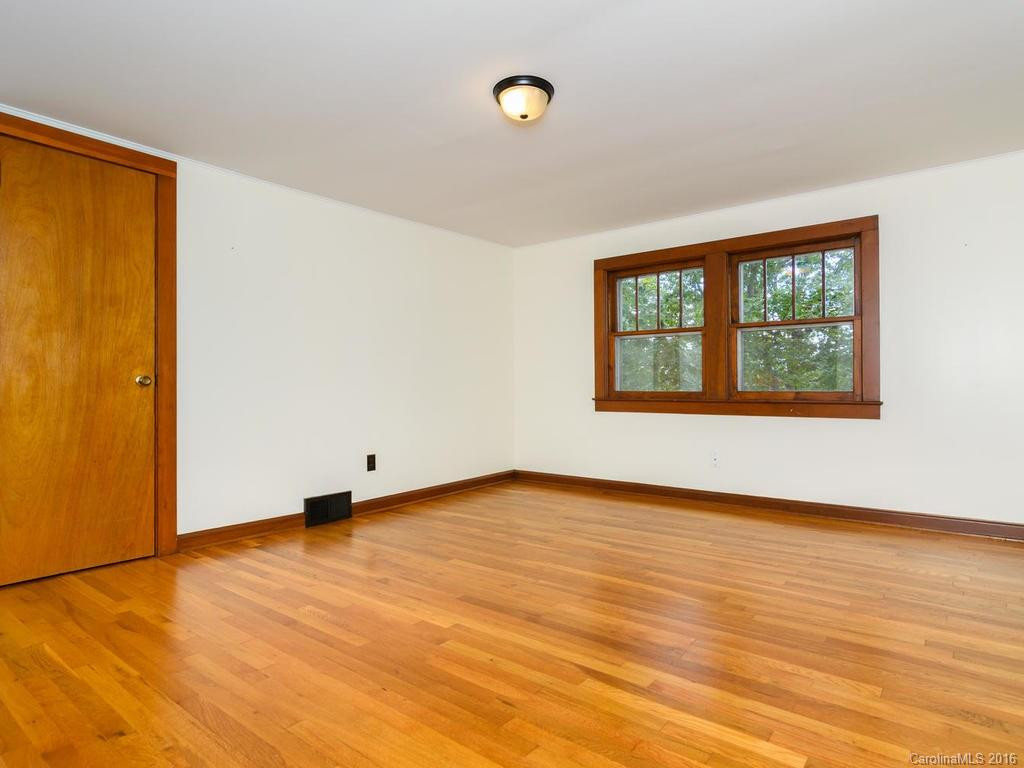 18 Highland Street - Photo 16