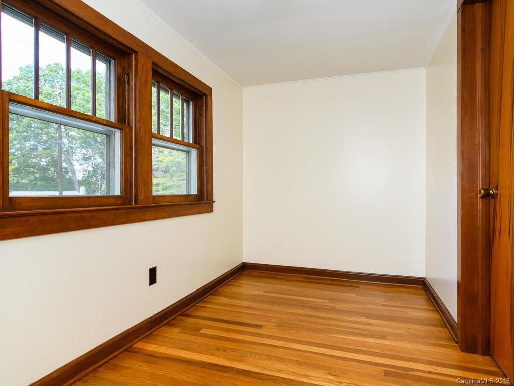 18 Highland Street - Photo 17