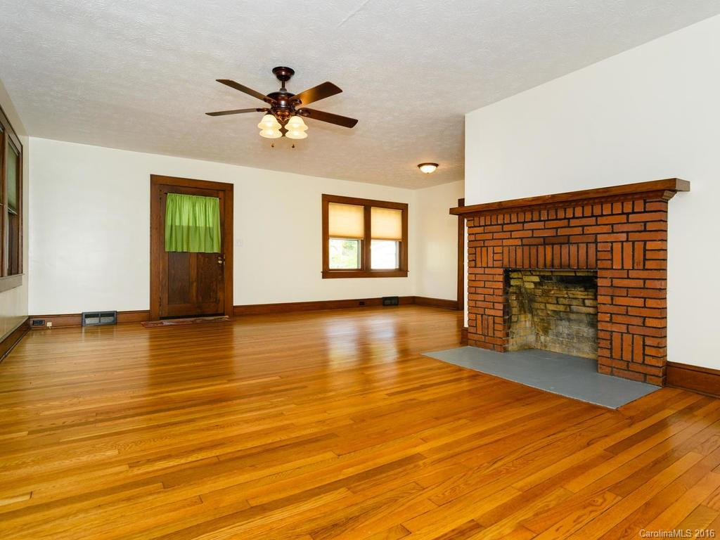 18 Highland Street - Photo 4
