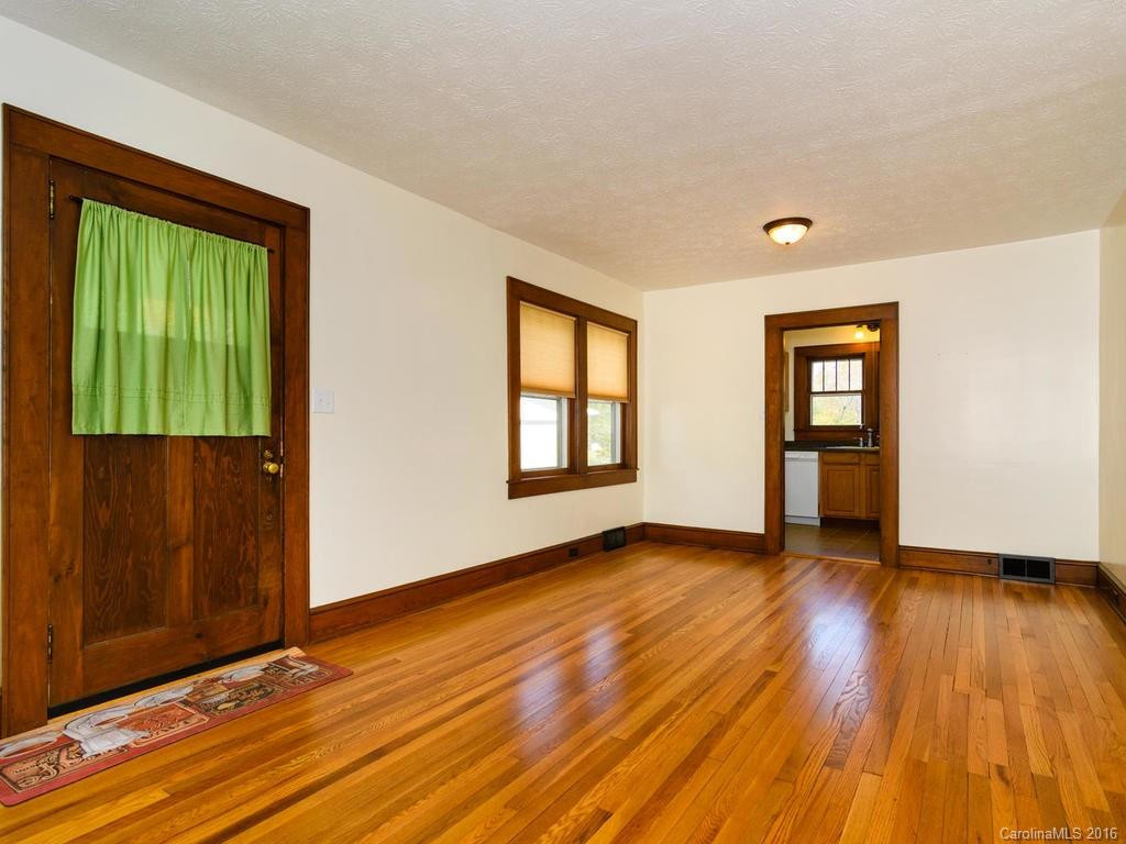 18 Highland Street - Photo 8