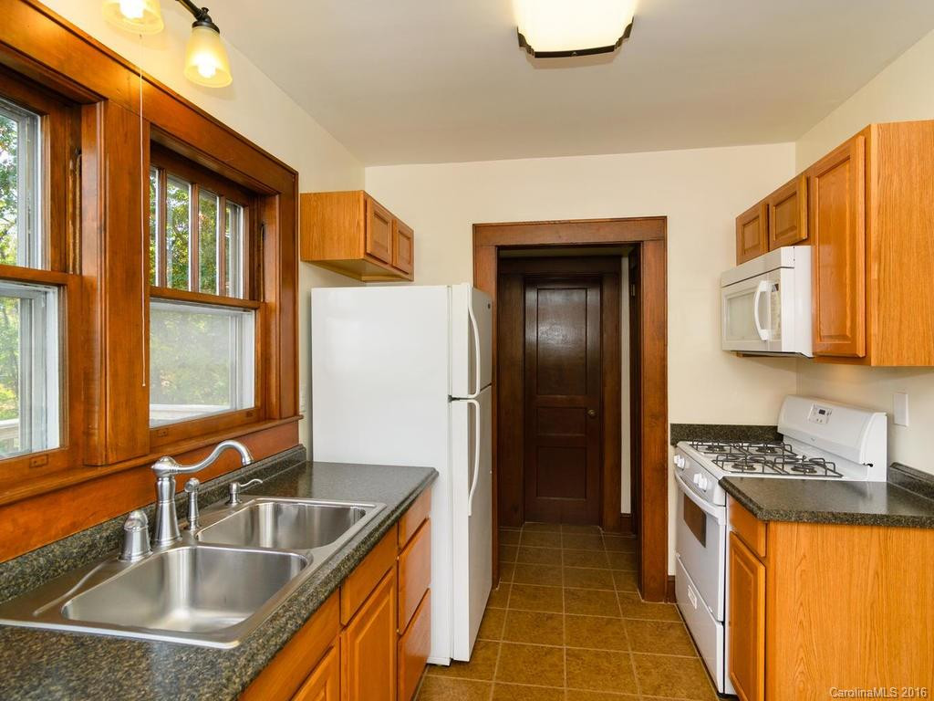 18 Highland Street - Photo 10