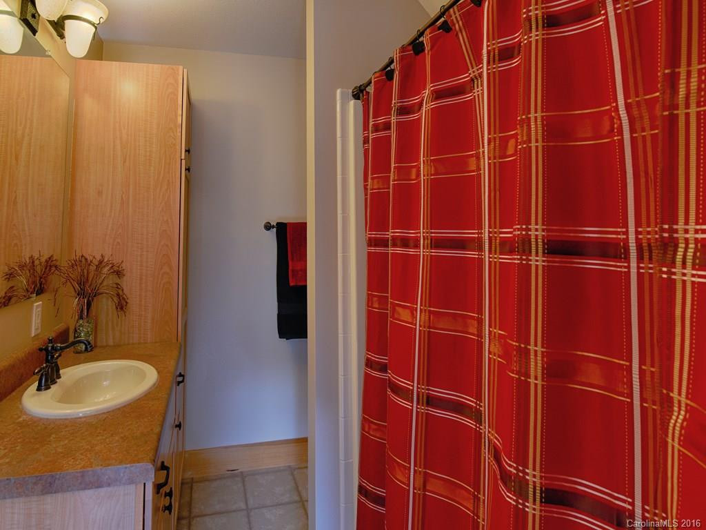 204 Campbell Creek Road - Photo 18