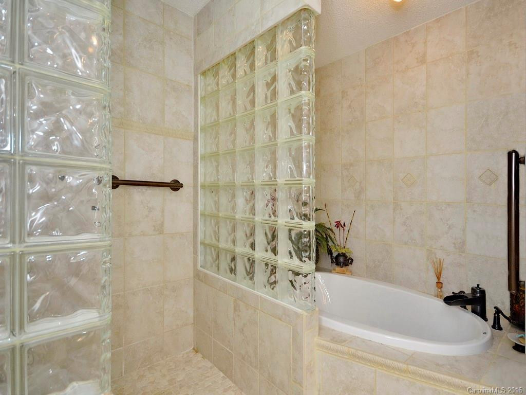 236 Sweetwater Hills Drive - Photo 16