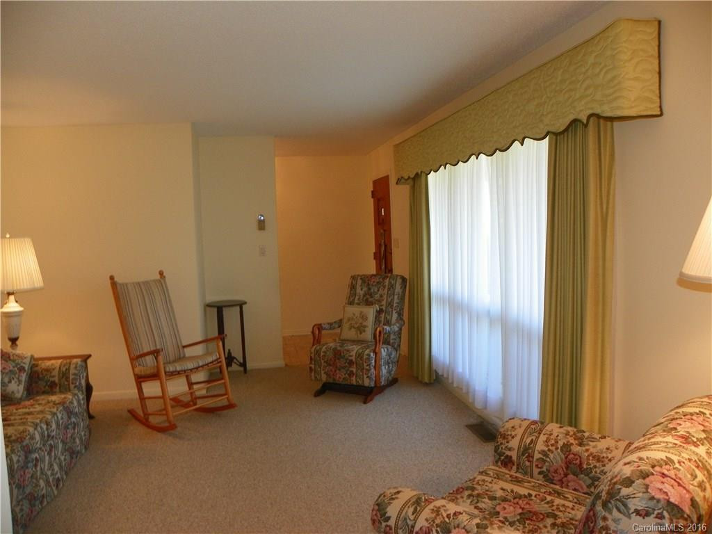 47 Terrace Drive - Photo 3