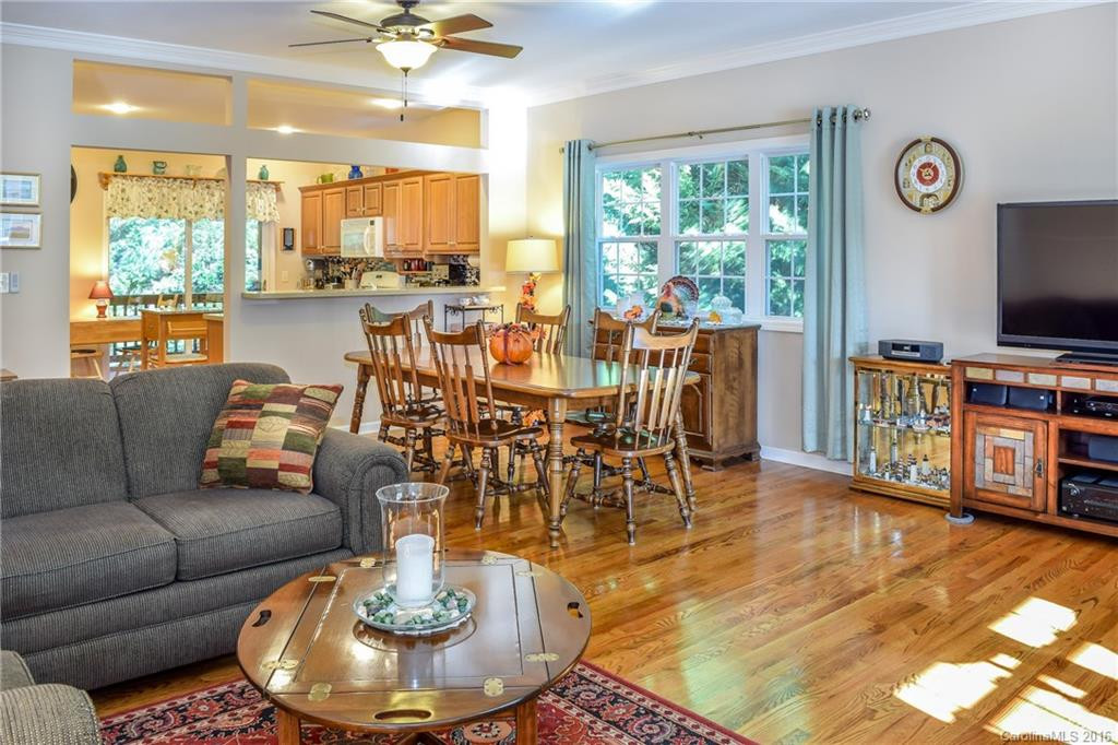 69 Coldwater Lane #15 B - Photo 3