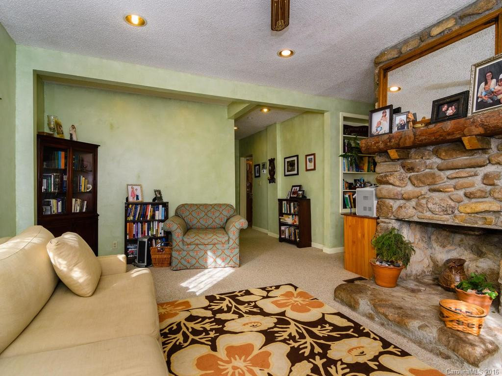 174 Coleman Avenue - Photo 5