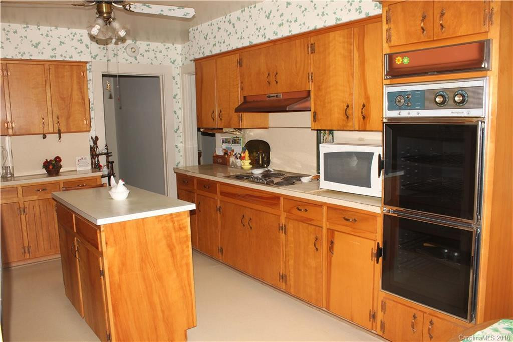 130 Academy Street - Photo 6