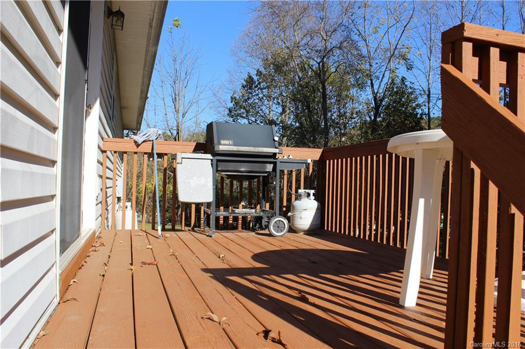106 Onyx Drive - Photo 12