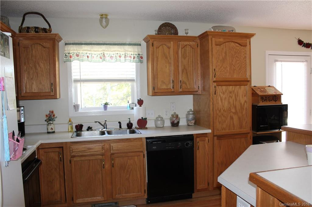 106 Onyx Drive - Photo 5