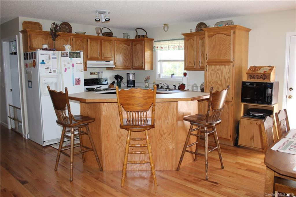 106 Onyx Drive - Photo 6
