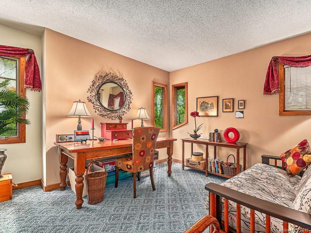 2999 Town Mountain Road - Photo 18